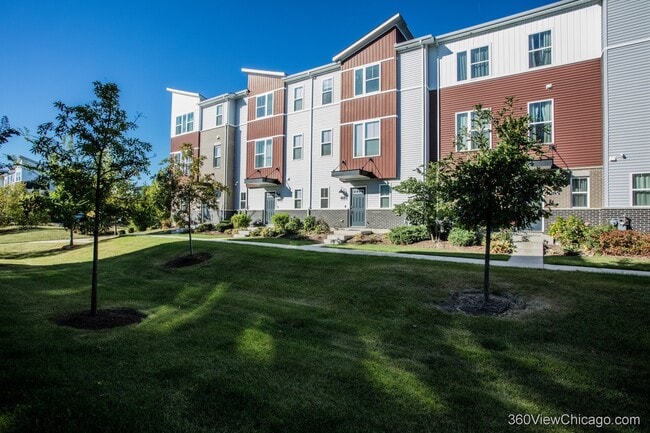 4187 Calder Ln in Aurora, IL - Building Photo - Building Photo