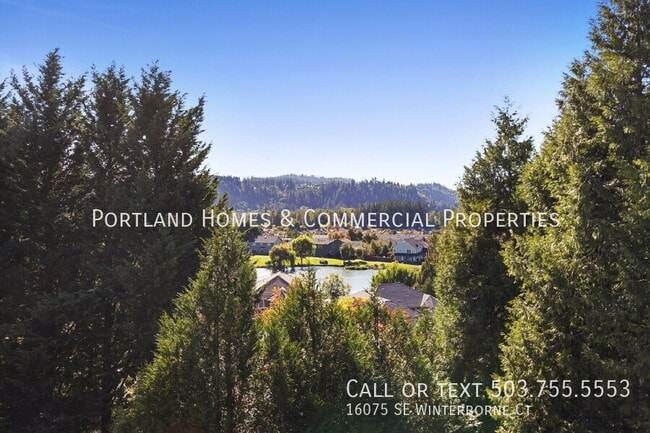 16075 SE Winterborne Ct in Damascus, OR - Building Photo - Building Photo