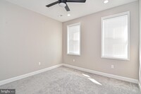 2644 E Hoffman St photo'