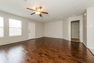 4931 Winding View Ln in Humble, TX - Building Photo - Building Photo