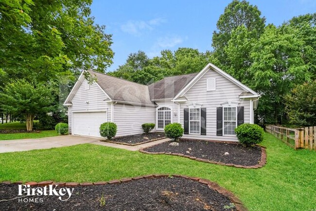 property at 2015 Farmingham Ln