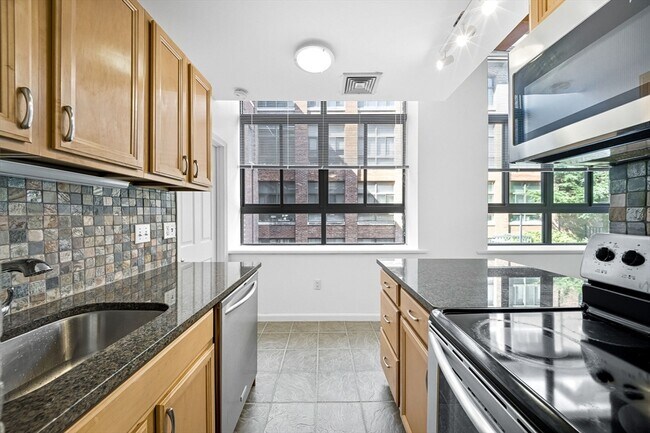 property at 10 Linwood St