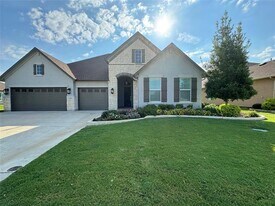 9717 Orangewood Trail in Denton, TX - Building Photo