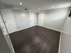 179-11 Eveleth Rd in Queens, NY - Building Photo - Building Photo