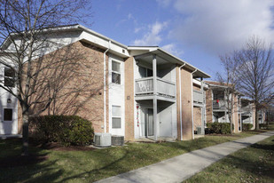 Woodbury Corners Apartments