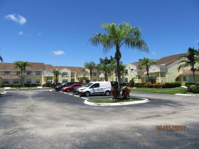 2506 SE 19th Pl in Homestead, FL - Building Photo - Building Photo