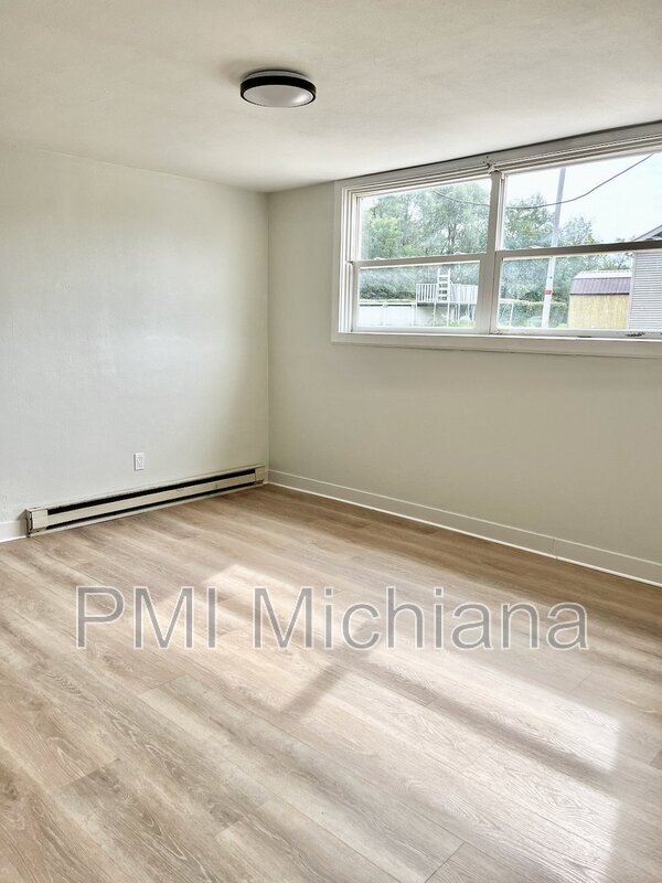 property at 2254 Huey St