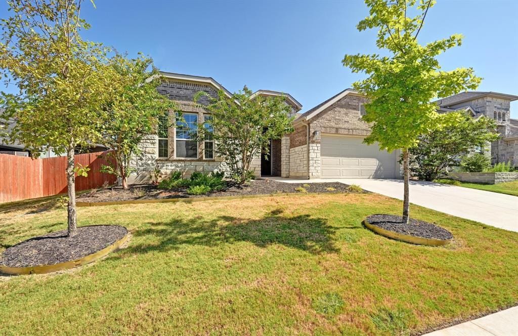 475 Gamble Dr in Buda, TX - Building Photo