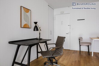 230 W 55th St, Unit SI FL25-ID1588 in New York, NY - Building Photo - Building Photo