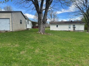 1766 Turkey Creek Loop in Tullahoma, TN - Building Photo - Building Photo