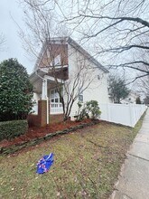 16929 Pennington Dr in Huntersville, NC - Building Photo - Building Photo