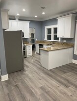 1208 Lime Ave, Unit C in Long Beach, CA - Building Photo