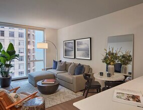 500 N Lake Shore Dr in Chicago, IL - Building Photo - Building Photo