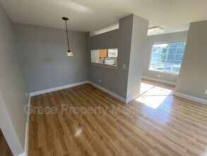 930 Button Rock Dr in Longmont, CO - Building Photo - Building Photo
