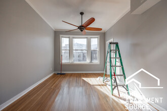 2114 W Division St, Unit 3F in Chicago, IL - Building Photo - Building Photo