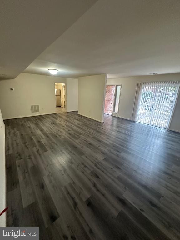 6760 Perry Penney Dr in Annandale, VA - Building Photo - Building Photo