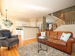 5203 Scott Cir in Lisle, IL - Building Photo - Building Photo