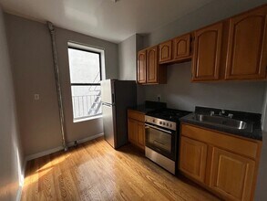 2173 Third Avenue in New York, NY - Building Photo - Building Photo