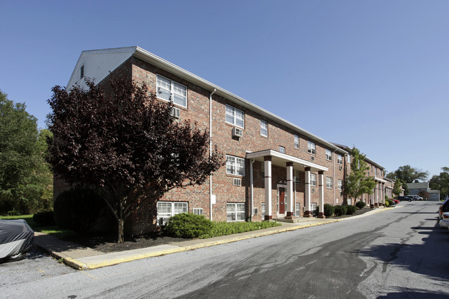 Chestnut Heights Apartments in Harrisburg, PA - Foto de edificio - Building Photo