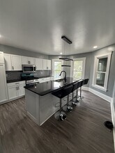 404 S Beech St in Syracuse, NY - Building Photo - Building Photo