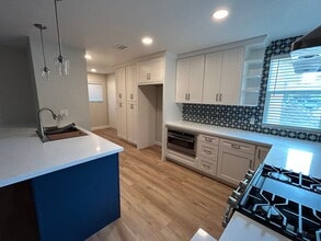 1031 Greenfield Dr in Porterville, CA - Building Photo - Building Photo