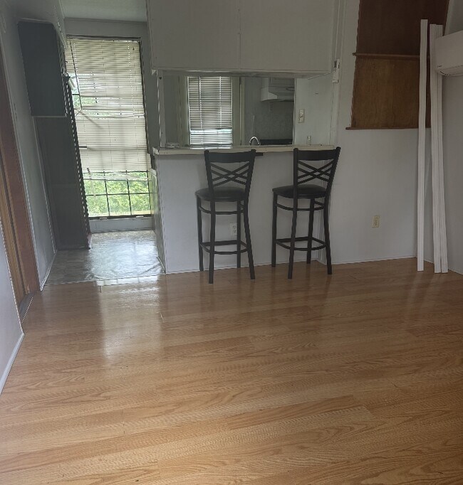 property at 21401 W Hammond Dr