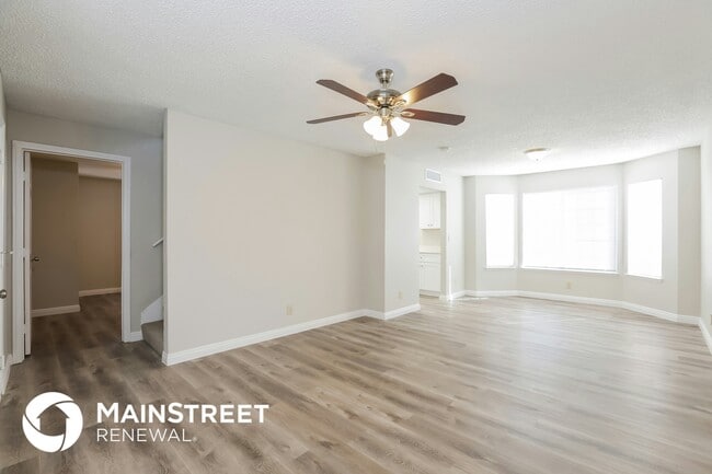 1688 Divinity St in Las Vegas, NV - Building Photo - Building Photo