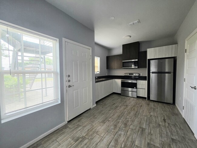 property at 1514 Quitaca Dr