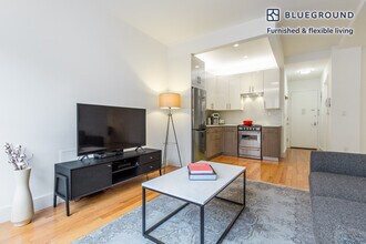 212 W 91st St in New York, NY - Building Photo - Building Photo