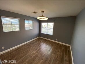 1154 Warm Sun Ct in Las Vegas, NV - Building Photo - Building Photo