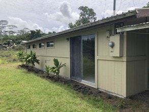 15-2028-2028 15th Ave in Keaau, HI - Building Photo - Building Photo