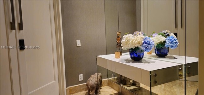 3802 NE 207th St in Aventura, FL - Building Photo - Building Photo