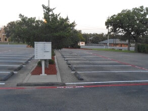 3014 East US Hwy 377 in Granbury, TX - Building Photo - Building Photo