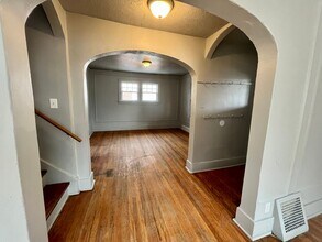 3058 Belvedere Blvd in Omaha, NE - Building Photo - Building Photo