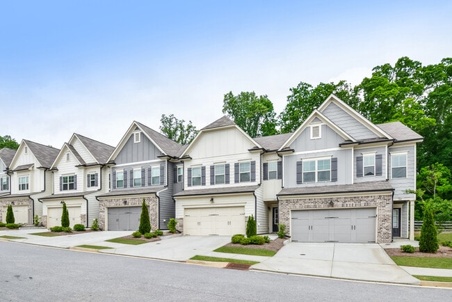 1182 Spring Marsh Ct NE