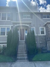 15232 NW Marianna St in Portland, OR - Building Photo - Building Photo