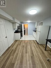 28 Bramhall Ct in Brampton, ON - Building Photo - Building Photo