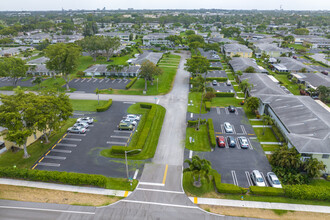 The Pines of Delray in Delray Beach, FL - Building Photo - Building Photo