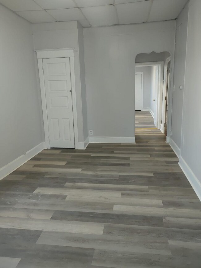 3908 W Girard Ave-Unit -2F in Philadelphia, PA - Building Photo - Building Photo