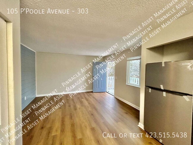 105 P'Poole Ave in Red Bank, TN - Building Photo - Building Photo