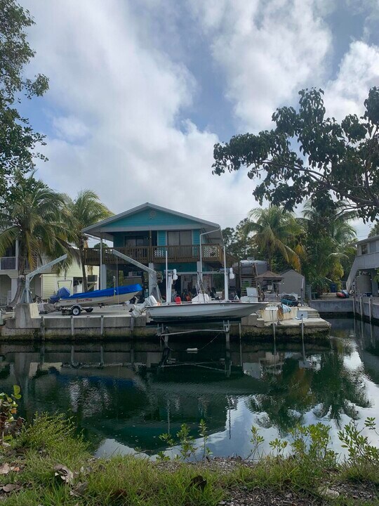 29267 Cypress Dr in Big Pine Key, FL - Building Photo