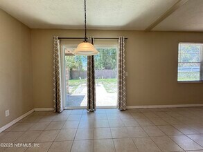 517 Cody Dr in Orange Park, FL - Building Photo - Building Photo