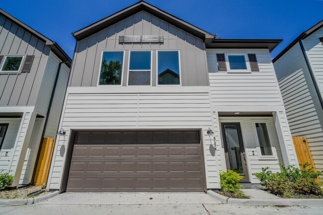 property at 615 Northew St
