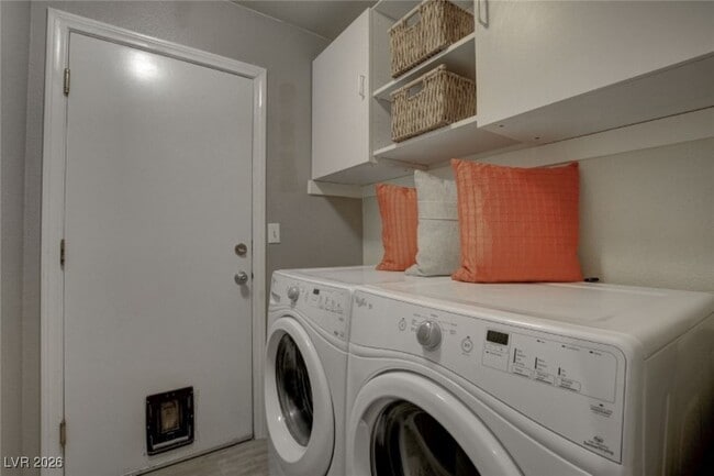 property at 4417 Norte Cir