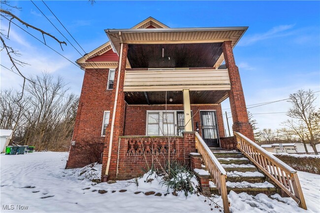 property at 54 W Grace St