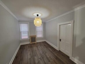 105 Partition St in Saugerties, NY - Building Photo - Building Photo