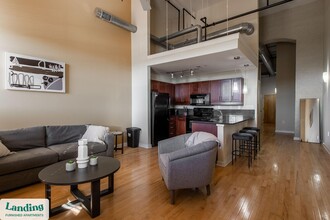 109 Perry St-Unit -323.1407137 in Petersburg, VA - Building Photo - Building Photo