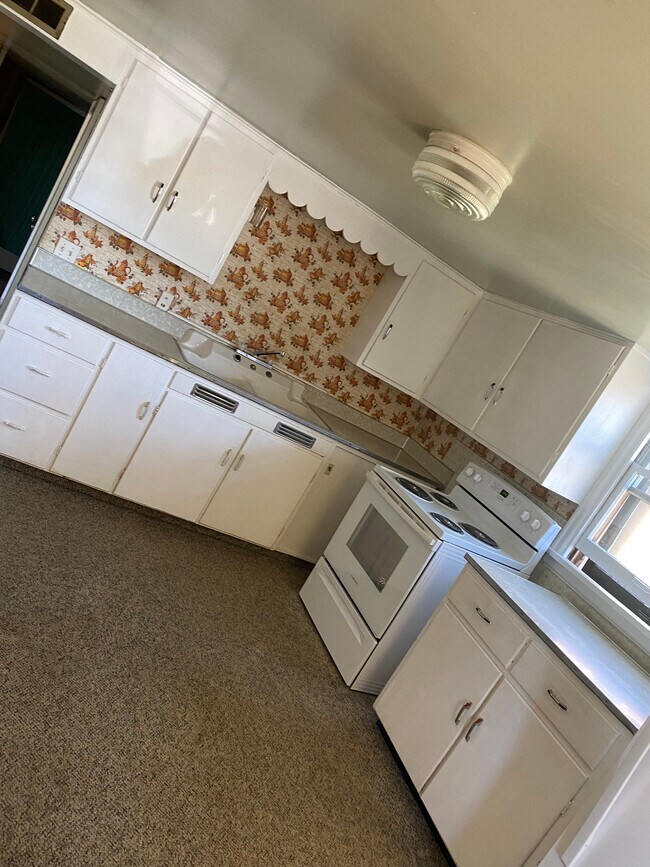 1039 W Park St Apartments and Nearby Butte Apartments For Rent Butte, MT