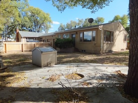 837 Oxford Ln in Colorado Springs, CO - Building Photo