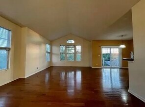 4258 Central Park Ln in Aurora, IL - Foto de edificio - Building Photo